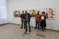 19